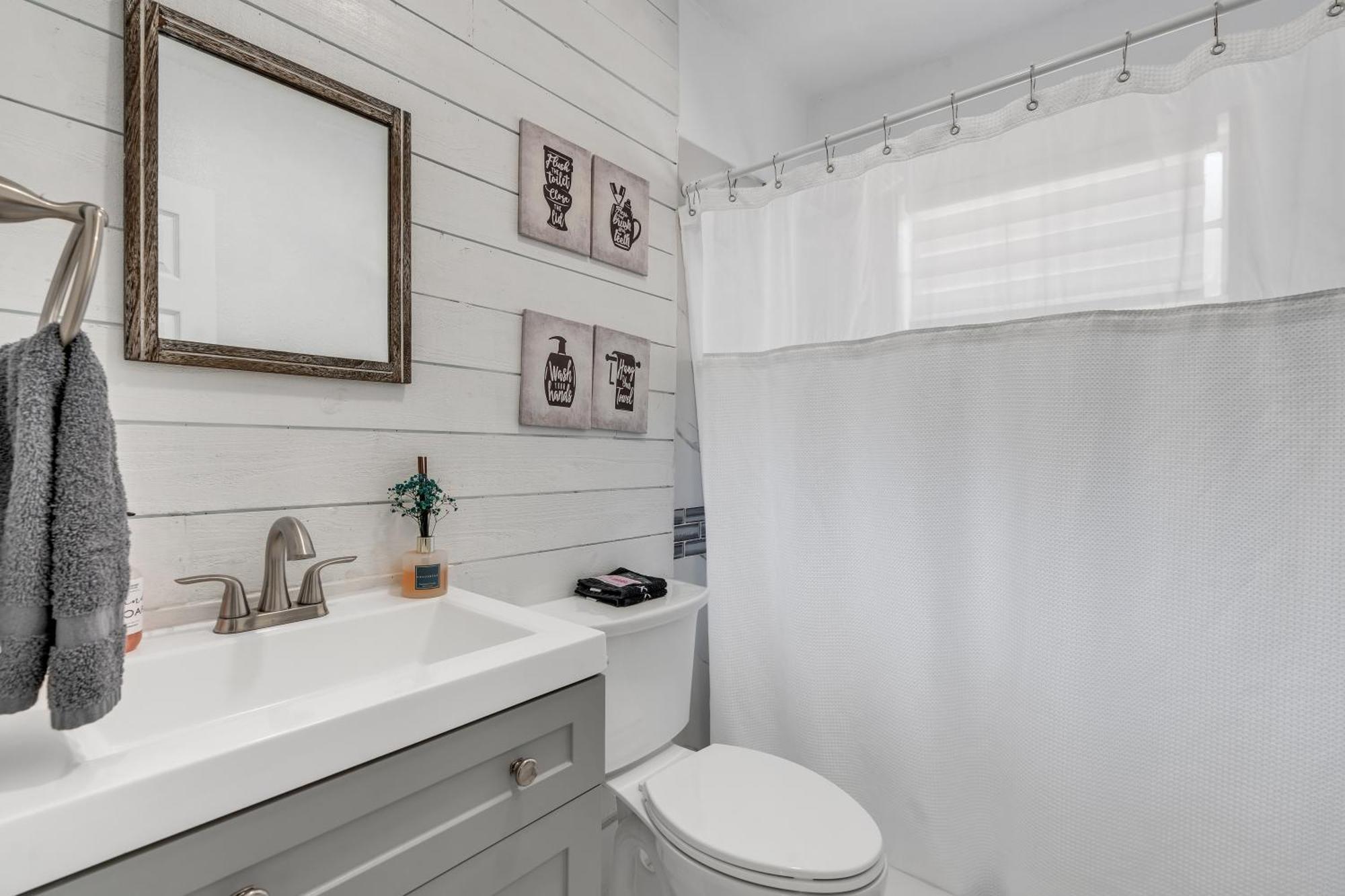 Stunning Modern Home In Tampa With Pool - Just 5 Minutes From Airport! Kültér fotó
