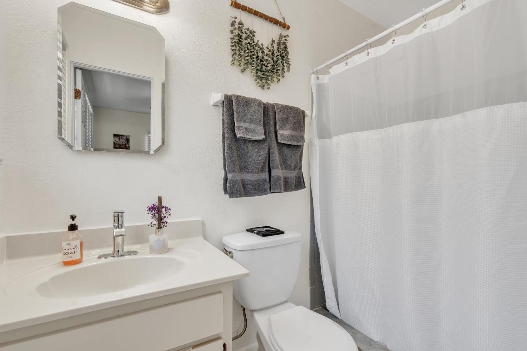 Stunning Modern Home In Tampa With Pool - Just 5 Minutes From Airport! Kültér fotó